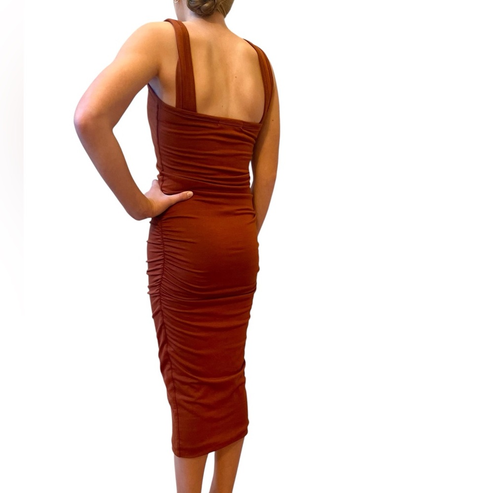 Bishop & Young Size S Womens Side Ruched Bodycon Midi Dress Copper - Picture 2 of 5